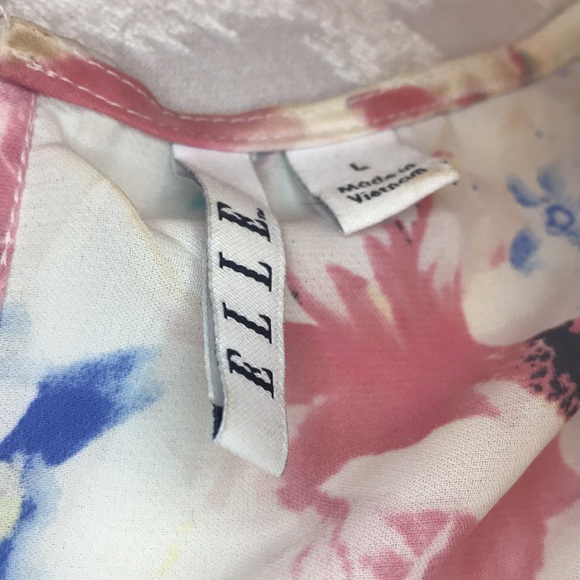 ELLE Floral Blouce - Picture 2 of 6